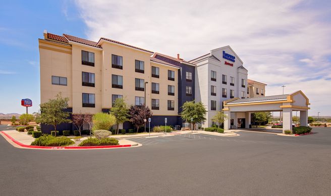 Fairfield Inn & Suites El Paso Exterior