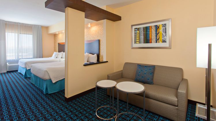 Fairfield Inn & Suites El Paso Suite