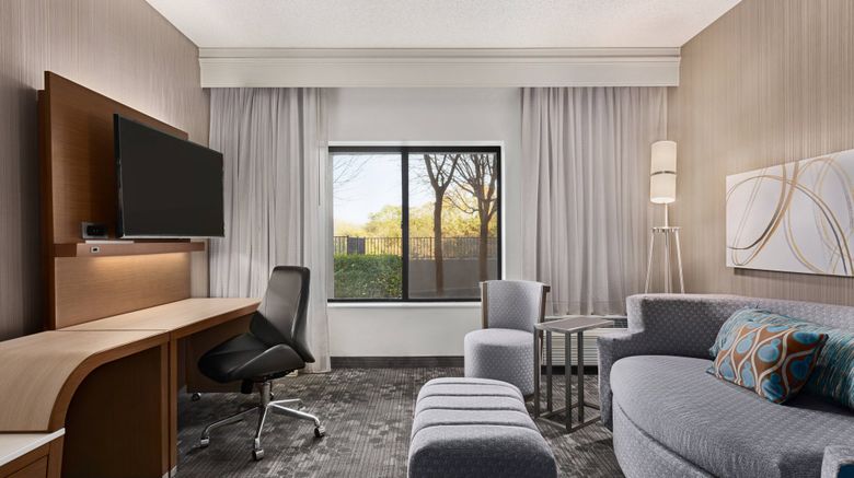 <b>Courtyard Roseville Marriott Suite</b>. Images powered by <a href="https://www.leonardoworldwide.com/" title="Leonardo Worldwide" target="_blank">Leonardo</a>.