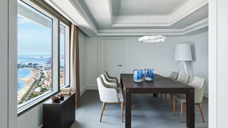 <b>Hotel Arts Barcelona Suite</b>. Images powered by <a href=https://www.travelagewest.com/Hotels/Barcelona/