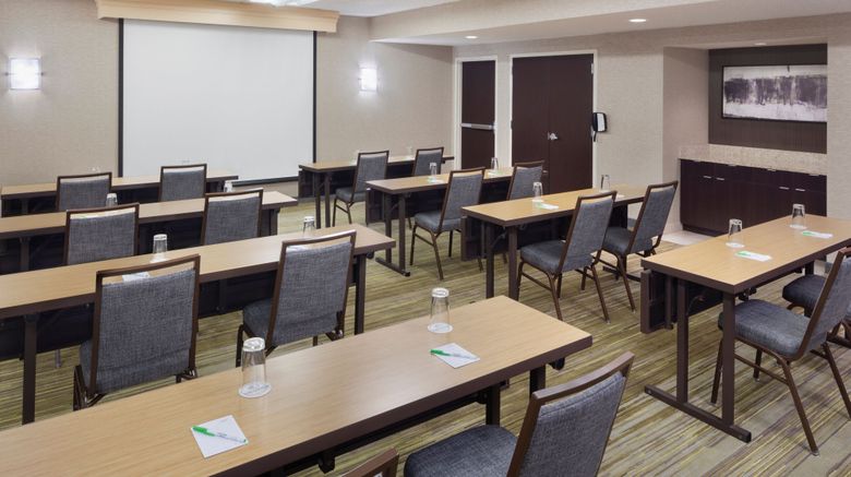 <b>Courtyard by Marriott Westchester County Meeting</b>. Images powered by <a href="https://www.leonardoworldwide.com/" title="Leonardo Worldwide" target="_blank">Leonardo</a>.