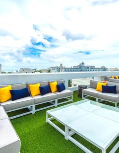 The Fairwinds Hotel