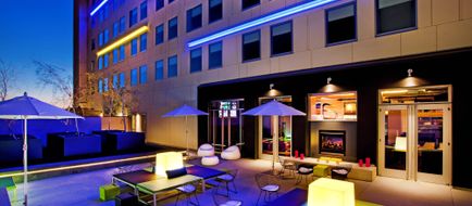 aloft Tucson University Exterior