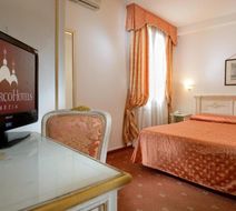 Ambassador Tre Rose Hotel Room