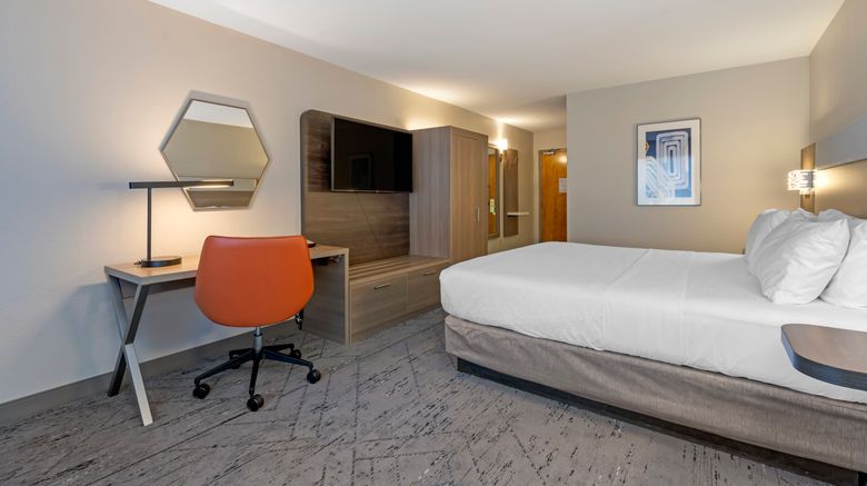 <b>Holiday Inn Express Lady Lake Room</b>. Images powered by <a href="https://www.leonardoworldwide.com/" title="Leonardo Worldwide" target="_blank">Leonardo</a>.