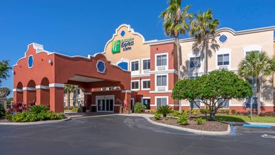 Holiday Inn Express Lady Lake