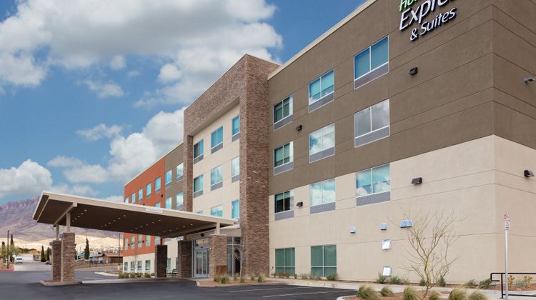 Holiday Inn Express & Suites El Paso N Exterior