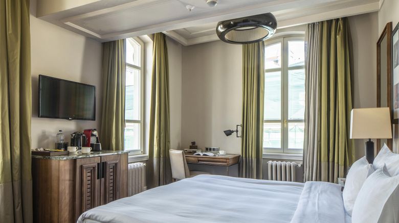 <b>The Bank Hotel Room</b>. Images powered by <a href="https://www.leonardoworldwide.com/" title="Leonardo Worldwide" target="_blank">Leonardo</a>.