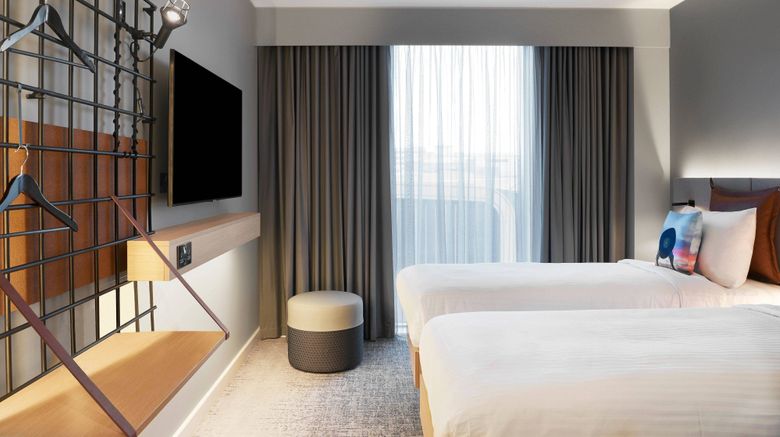 <b>Moxy Slough Room</b>. Images powered by <a href="https://www.leonardoworldwide.com/" title="Leonardo Worldwide" target="_blank">Leonardo</a>.
