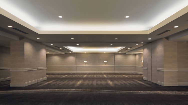 Kansas City Marriott Country Club Plaza Meeting