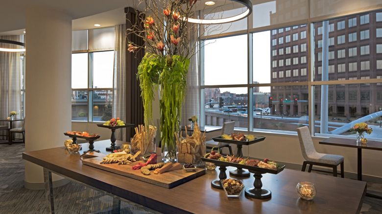 <b>Kansas City Marriott Country Club Plaza Lobby</b>. Images powered by <a href="https://www.leonardoworldwide.com/" title="Leonardo Worldwide" target="_blank">Leonardo</a>.