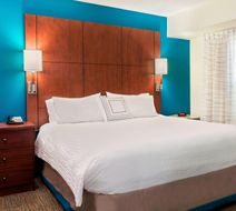 Residence Inn Fort Myers Room
