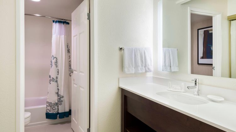 Residence Inn Fort Myers Room
