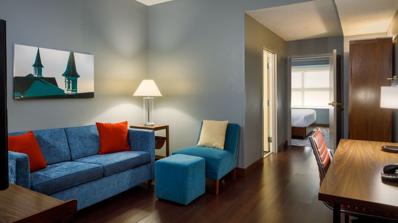 <b>Four Points by Sheraton Louisville Arpt Suite</b>. Images powered by <a href="https://www.leonardoworldwide.com/" title="Leonardo Worldwide" target="_blank">Leonardo</a>.