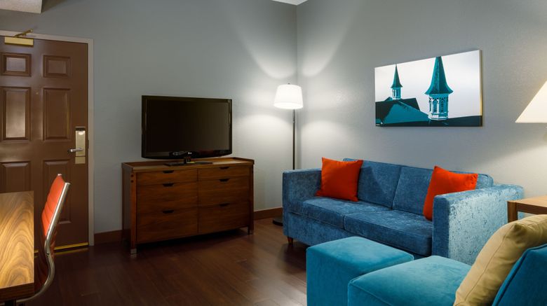<b>Four Points by Sheraton Louisville Arpt Suite</b>. Images powered by <a href="https://www.leonardoworldwide.com/" title="Leonardo Worldwide" target="_blank">Leonardo</a>.
