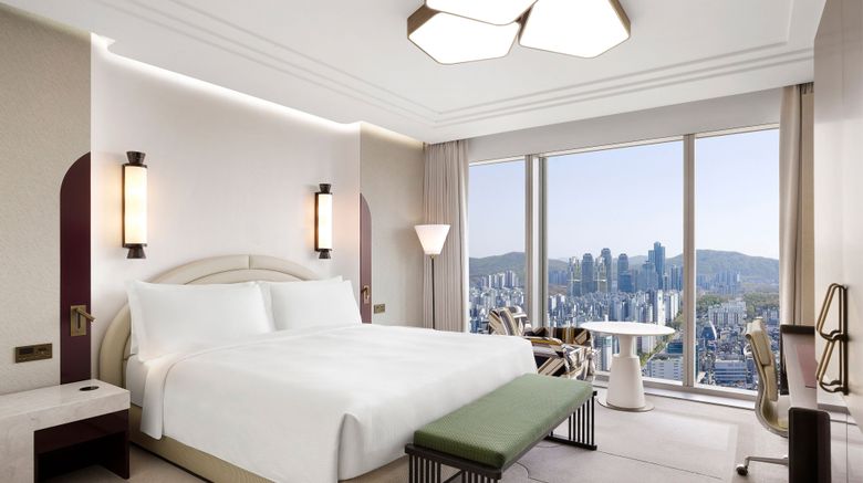 <b>Josun Palace, a Luxury Collection Hotel Room</b>. Images powered by <a href="https://www.leonardoworldwide.com/" title="Leonardo Worldwide" target="_blank">Leonardo</a>.