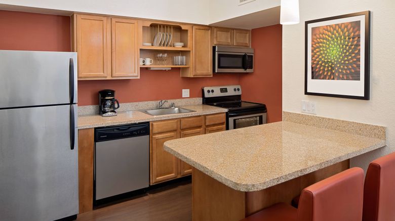 <b>Residence Inn Fremont Silicon Valley Suite</b>. Images powered by <a href="https://www.leonardoworldwide.com/" title="Leonardo Worldwide" target="_blank">Leonardo</a>.