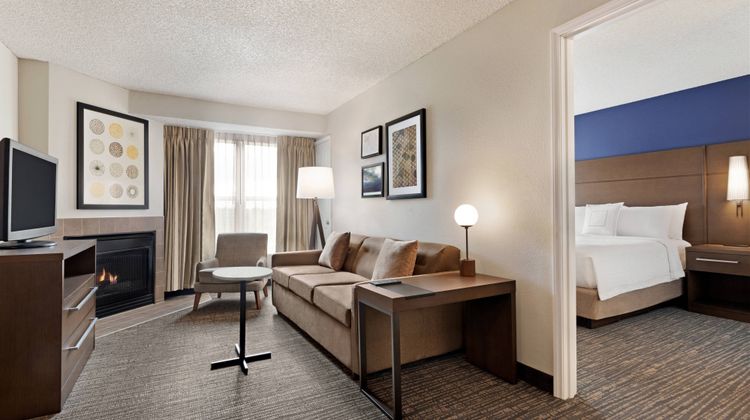 Residence Inn Roseville Suite