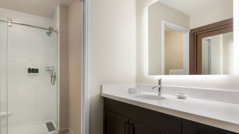 <b>Residence Inn Roseville Room</b>. Images powered by <a href="https://www.leonardoworldwide.com/" title="Leonardo Worldwide" target="_blank">Leonardo</a>.