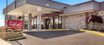 Red Roof PLUS+ & Suites Erie Exterior