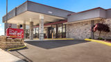 Red Roof PLUS+ & Suites Erie Exterior