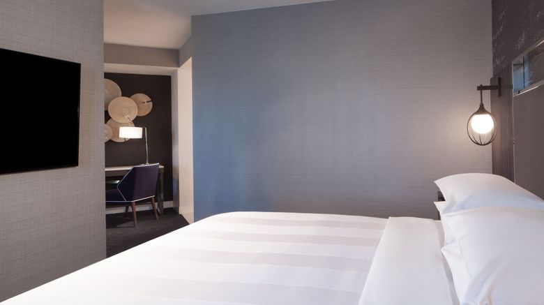 <b>Fremont Marriott Silicon Valley Suite</b>. Images powered by <a href="https://www.leonardoworldwide.com/" title="Leonardo Worldwide" target="_blank">Leonardo</a>.