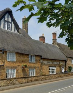 Wroxton House Hotel