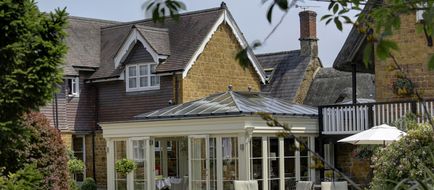 Wroxton House Hotel Exterior
