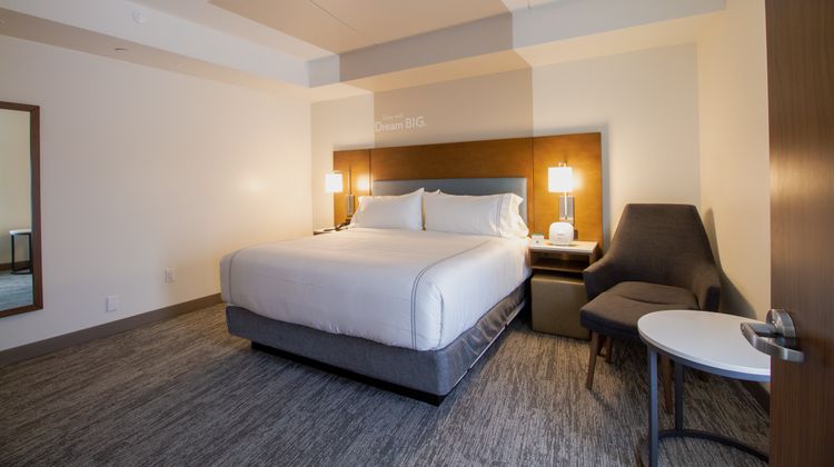 EVEN Hotel Manchester Airport Suite