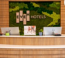 EVEN Hotel Manchester Airport Lobby