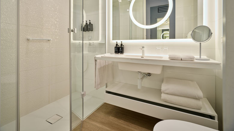 <b>Hotel Indigo Warsaw Nowy Swiat Room</b>. Images powered by <a href="https://www.leonardoworldwide.com/" title="Leonardo Worldwide" target="_blank">Leonardo</a>.