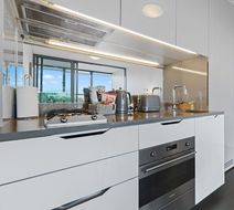 Astra Apartments Sydney Chippendale Room