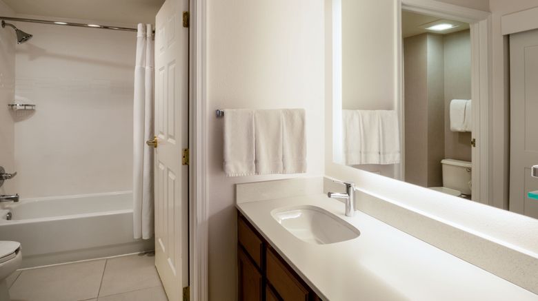 <b>Residence Inn Boulder Broomfield Room</b>. Images powered by <a href="https://www.leonardoworldwide.com/" title="Leonardo Worldwide" target="_blank">Leonardo</a>.