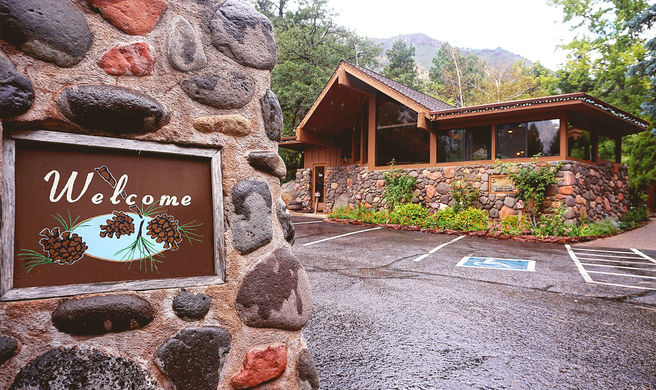 Junipine Resort Exterior