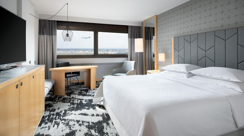 <b>Sheraton Frankfurt Arpt Hotel & Conf Ctr Room</b>. Images powered by <a href="https://www.leonardoworldwide.com/" title="Leonardo Worldwide" target="_blank">Leonardo</a>.