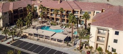 Courtyard Palm Desert Exterior