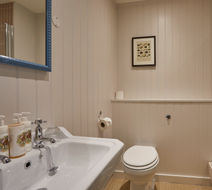 The Retreat at Elcot Park Room