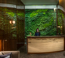 Hotel Hugo Lobby