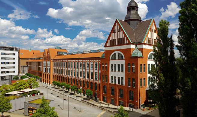 Sheraton Hannover Pelikan Hotel Exterior