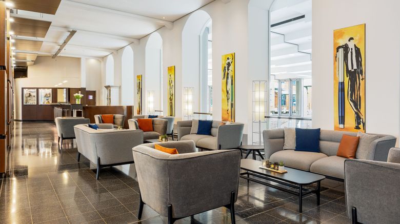 <b>Sheraton Hannover Pelikan Hotel Lobby</b>. Images powered by <a href="https://www.leonardoworldwide.com/" title="Leonardo Worldwide" target="_blank">Leonardo</a>.