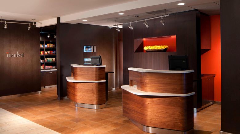 <b>Courtyard Miami Airport West/Doral Lobby</b>. Images powered by <a href="https://www.leonardoworldwide.com/" title="Leonardo Worldwide" target="_blank">Leonardo</a>.