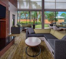 Courtyard Daytona Beach Speedway/Airport Lobby