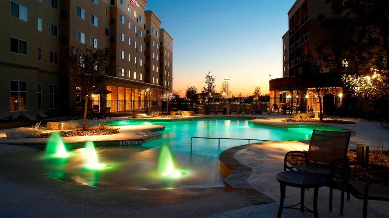 <b>Courtyard San Antonio Six Flags The Rim Pool</b>. Images powered by <a href="https://www.leonardoworldwide.com/" title="Leonardo Worldwide" target="_blank">Leonardo</a>.