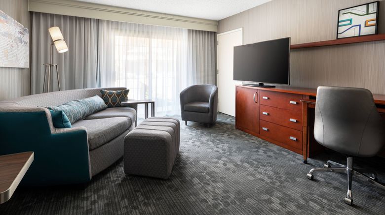 <b>Courtyard by Marriott San Jose Cupertino Room</b>. Images powered by <a href="https://www.leonardoworldwide.com/" title="Leonardo Worldwide" target="_blank">Leonardo</a>.