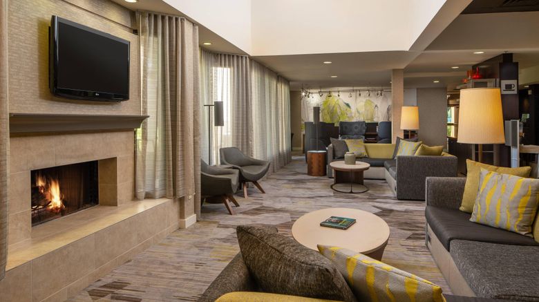 <b>Courtyard Jacksonville Mayo Clinic/Beach Lobby</b>. Images powered by <a href="https://www.leonardoworldwide.com/" title="Leonardo Worldwide" target="_blank">Leonardo</a>.