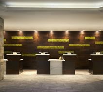 Portland Marriott Downtown Waterfront Lobby