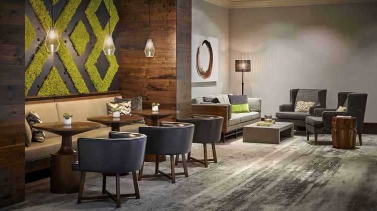 Portland Marriott Downtown Waterfront Lobby