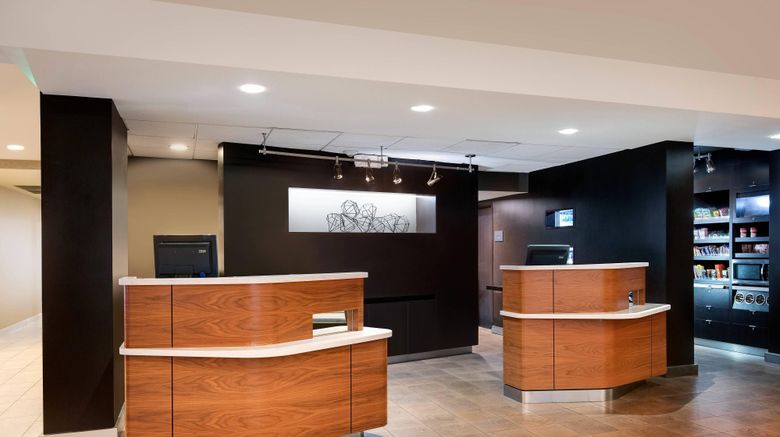 <b>Courtyard by Marriott Savannah Midtown Lobby</b>. Images powered by <a href="https://www.leonardoworldwide.com/" title="Leonardo Worldwide" target="_blank">Leonardo</a>.