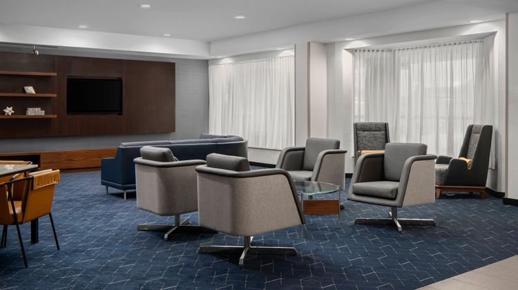 Courtyard Jacksonville Butler Boulevard Lobby