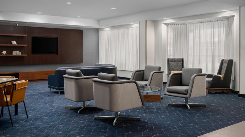 <b>Courtyard Jacksonville Butler Boulevard Lobby</b>. Images powered by <a href="https://www.leonardoworldwide.com/" title="Leonardo Worldwide" target="_blank">Leonardo</a>.